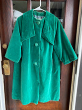 Load image into Gallery viewer, 50s Green Velour Evening Coat