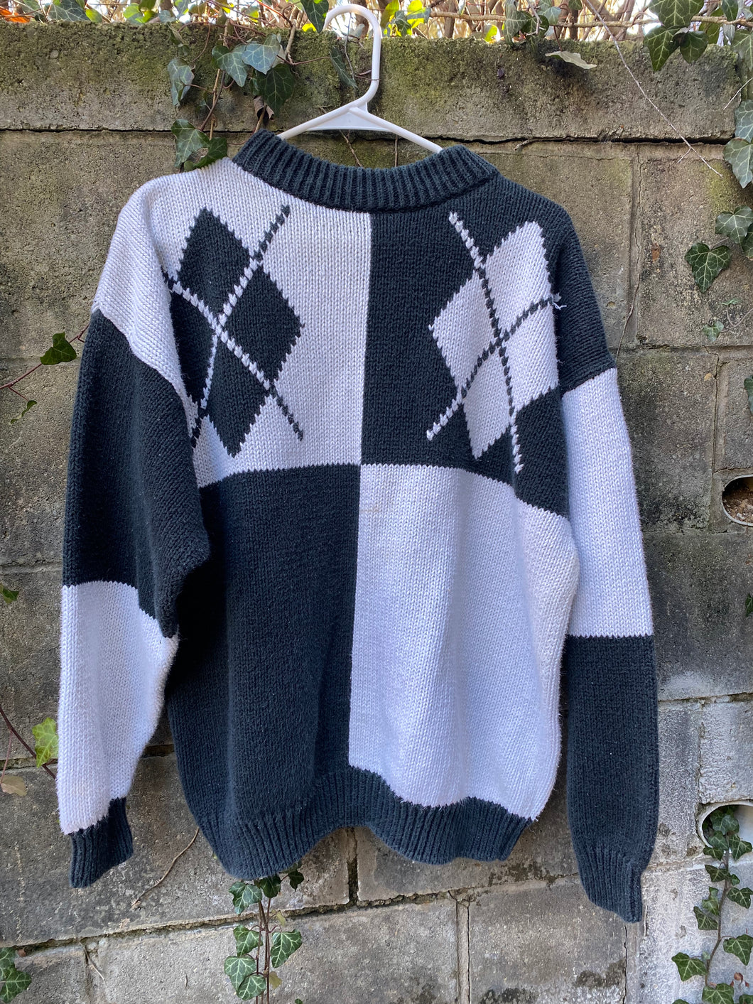 Black and White knit sweater